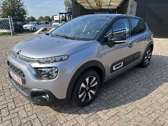 krockskadad bil caravan Citroën C3 Shine 2023/2