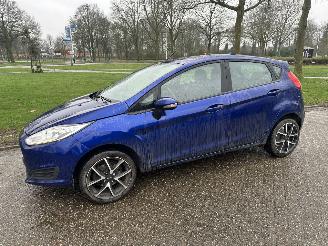 damaged commercial vehicles Ford Fiesta 1.0 2017/2