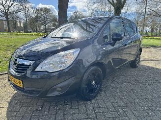 dommages camions /poids lourds Opel Meriva  2012/1