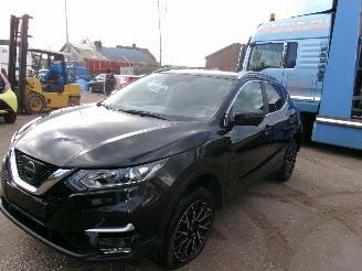 rottamate scooter Nissan Qashqai 1.2 N-Connect 2018/8