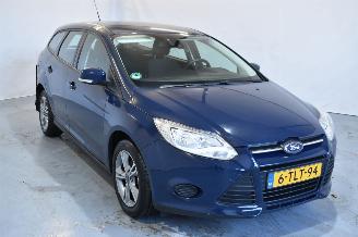damaged commercial vehicles Ford Focus 1.0 EcoBoost Edition 2014/3