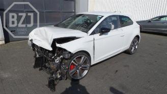 uszkodzony samochody osobowe Seat Leon Leon SC (5FC), Hatchback 3-drs, 2012 2.0 TSI Cupra 280 16V 2015