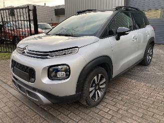 damaged commercial vehicles Citroën C3 Aircross 1.2 PURE TECH AUTOMAAT / CLIMA / NAVI / CRUISE / CAMERA 2019/1