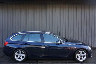 damaged commercial vehicles BMW 3-serie 320d  120kW Automaat EDE Executive 2013/8