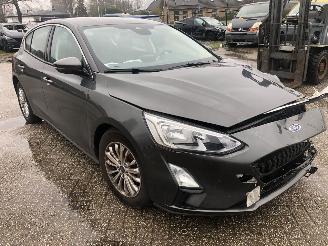 Unfall Kfz Van Ford Focus 1.0 ECO BOOST LINE BUSINESS 2019/4