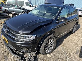 disassembly commercial vehicles Volkswagen Tiguan 1.5 TSI Highline  Automaat 2020/8