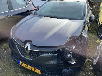 danneggiata veicoli commerciali Renault Clio 1.0 TCE Zen 2021/9