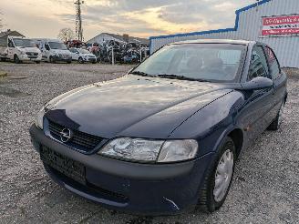 damaged commercial vehicles Opel Vectra 1.6 1999/2