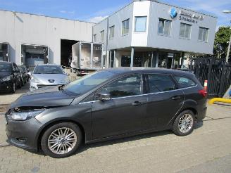 damaged commercial vehicles Ford Focus 1.0i 92kW 93000 km 2017/4