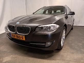 danneggiata veicoli commerciali BMW 5-serie 5 serie Touring (F11) Combi 520d 16V (N47-D20C) [120kW]  (06-2010/02-2=
017) 2012/2