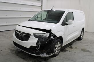 Unfall Kfz Anhänger Opel Combo  2020/10