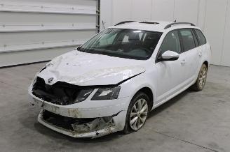 skadebil auto Skoda Octavia  2021/3