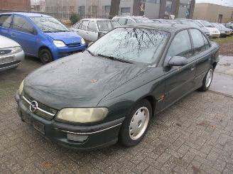 ojeté vozy koloběžky Opel Omega  1995/1