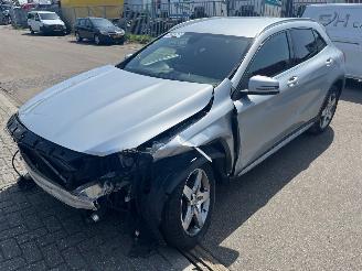 danneggiata veicoli commerciali Mercedes GLA  2015/1