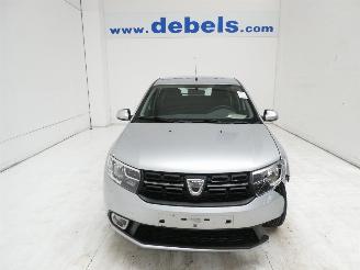 Vaurioauto  commercial vehicles Dacia Sandero 0.9 LAUREATE 2018/4