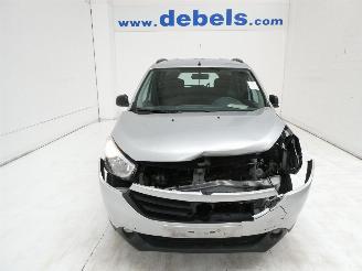 dañado ciclomotor Dacia Lodgy 1.6 LIBERTY 2017/1